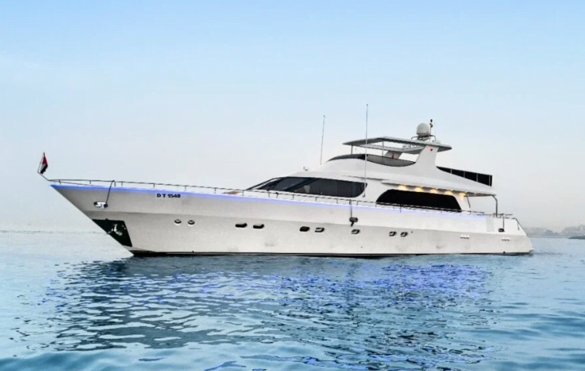 Private Luxury Yacht Cruising 80ft